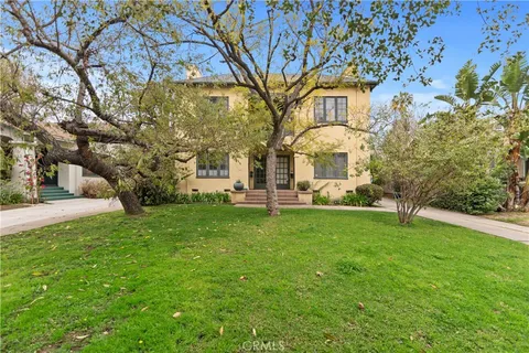 743 E Villa Street, Pasadena, CA MLS: CV25059501