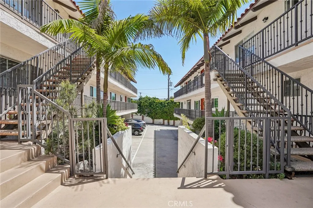 Additional image 23 of 644 Manhattan Beach Blvd Unit 10, Manhattan Beach, CA 90266