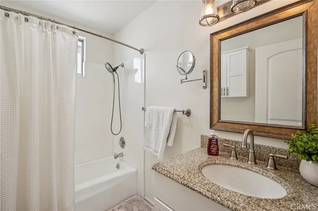 Additional image 21 of 644 Manhattan Beach Blvd Unit 10, Manhattan Beach, CA 90266