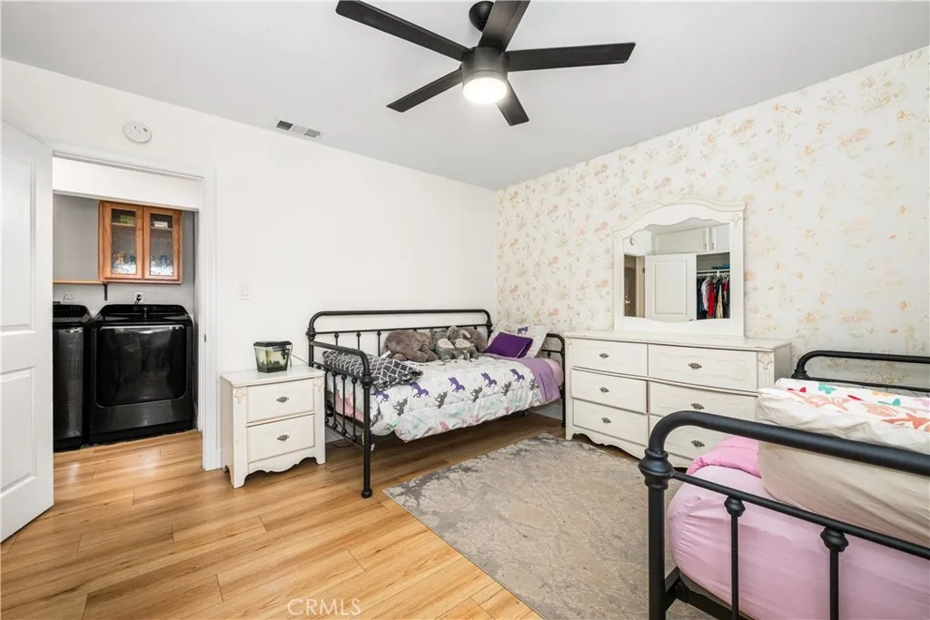 Additional image 104 of 5735 E Wardlow Rd, Long Beach, CA 90808