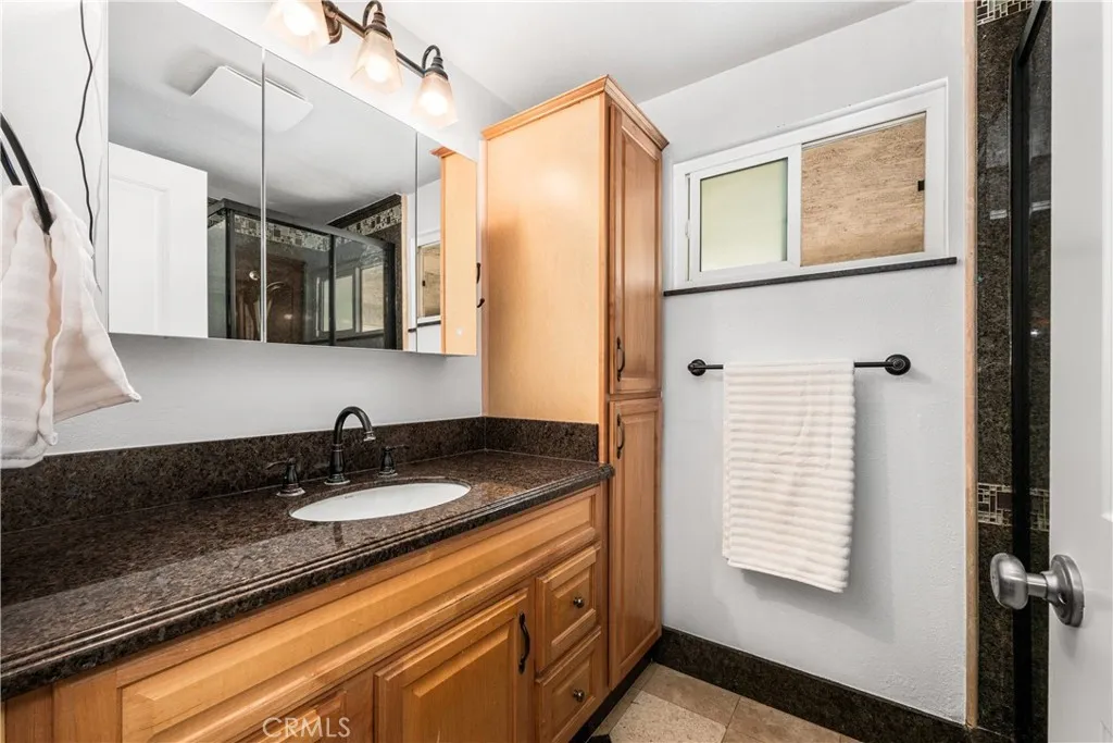Additional image 92 of 5735 E Wardlow Rd, Long Beach, CA 90808