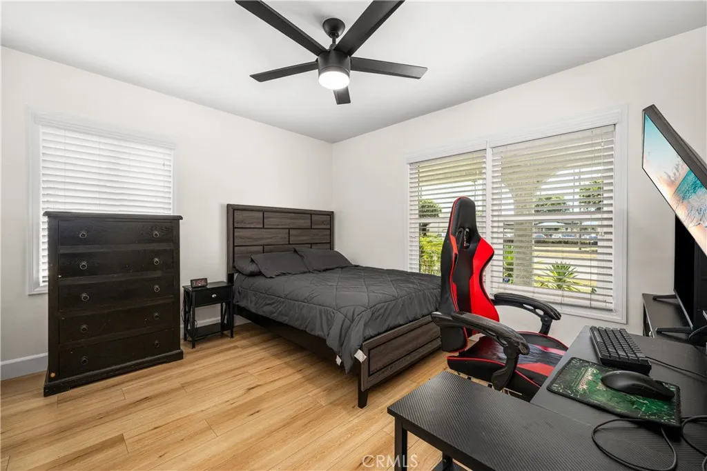 Additional image 97 of 5735 E Wardlow Rd, Long Beach, CA 90808
