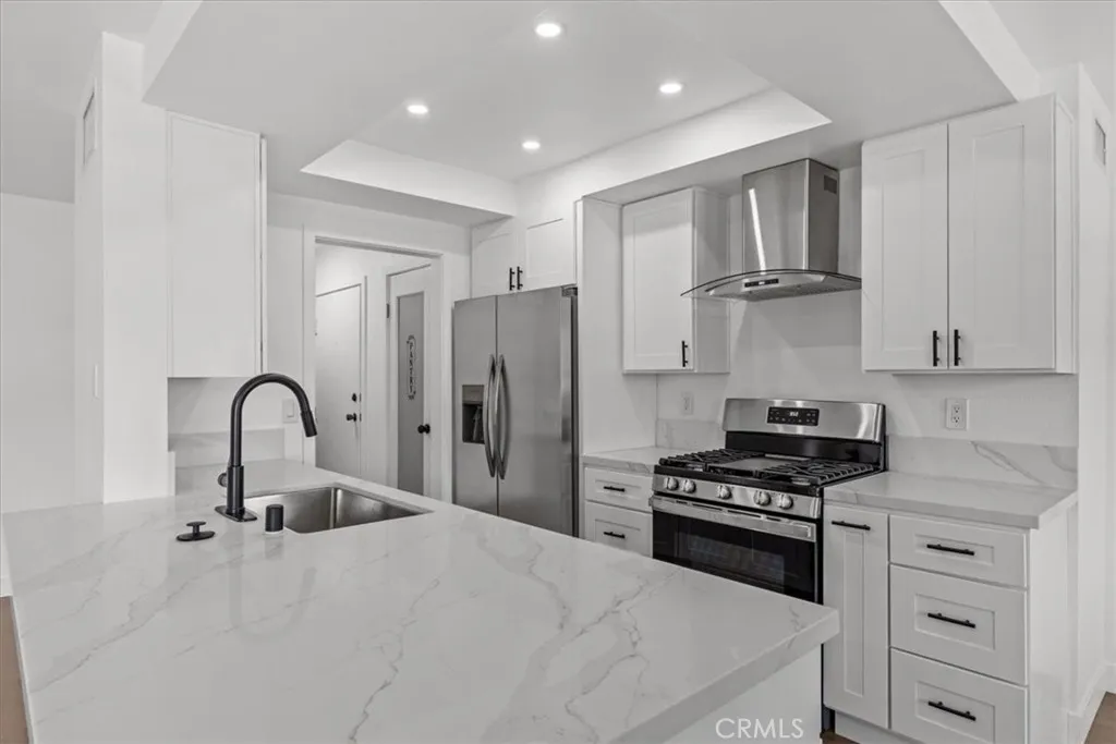 Additional image 2 of 25272 Tanoak Lane, Lake Forest, CA 92630