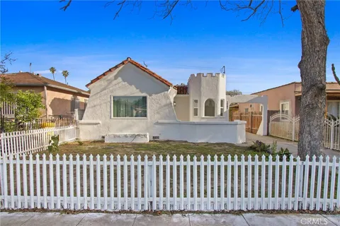 1243 E 88th Street, Los Angeles, CA 90002 - MLS#: DW25077261