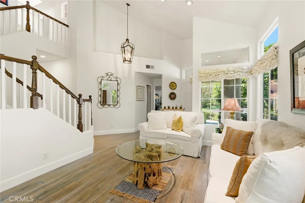 Additional image 38 of 4762 Rhapsody Dr, Oak Park, CA 91377