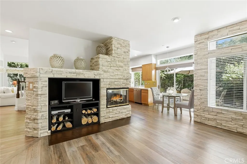 Additional image 16 of 4762 Rhapsody Dr, Oak Park, CA 91377