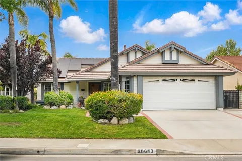 28613 Apricot Place, Valencia, CA MLS: SR25106880