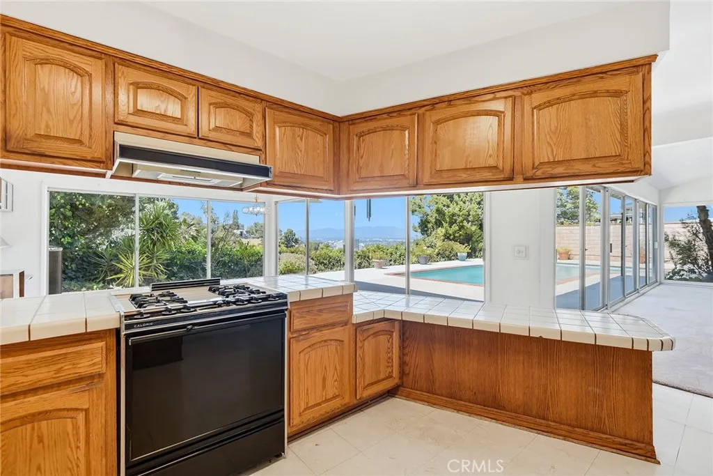 Additional image 14 of 15407 Stonewood Terrace, Sherman Oaks, CA 91403
