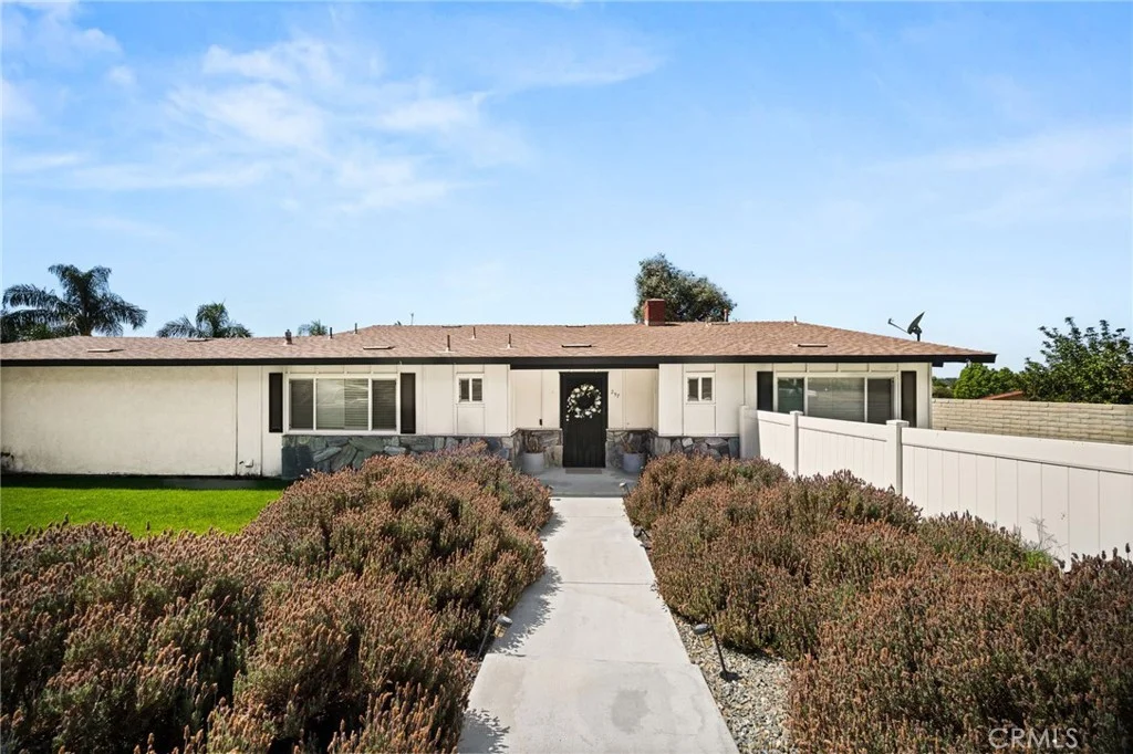257 W 59th St, San Bernardino, CA 92407
