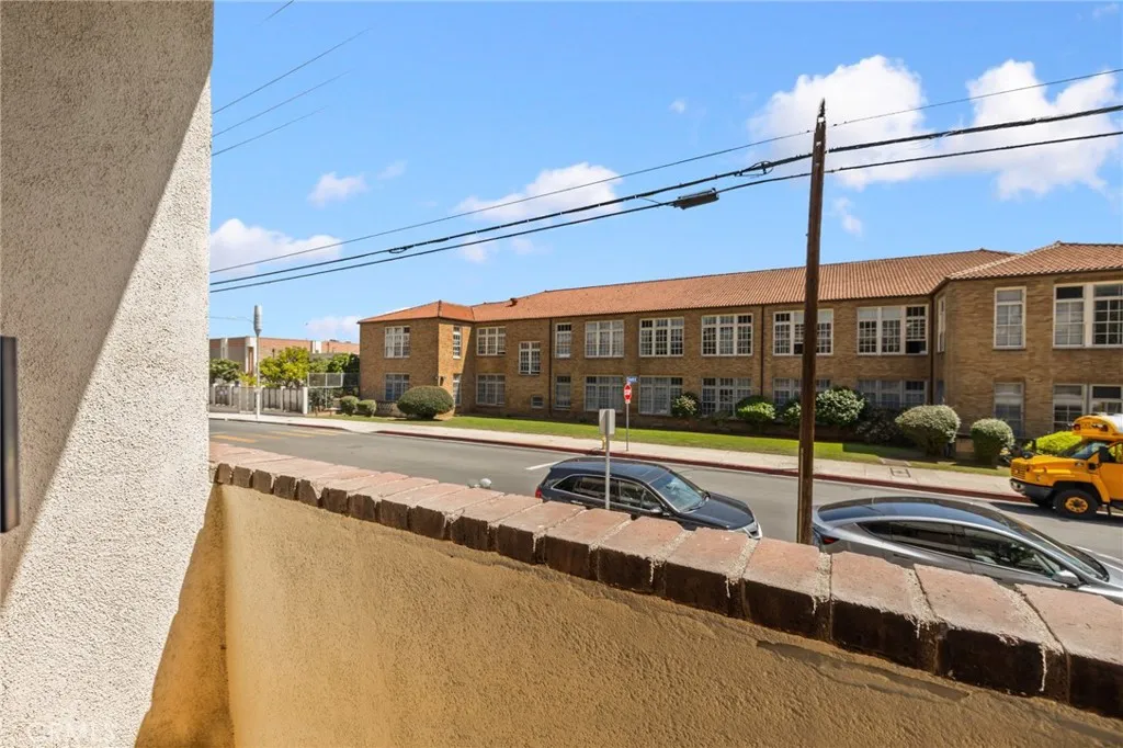 Additional image 76 of 1271 Granville Avenue Unit 102, Los Angeles, CA 90025