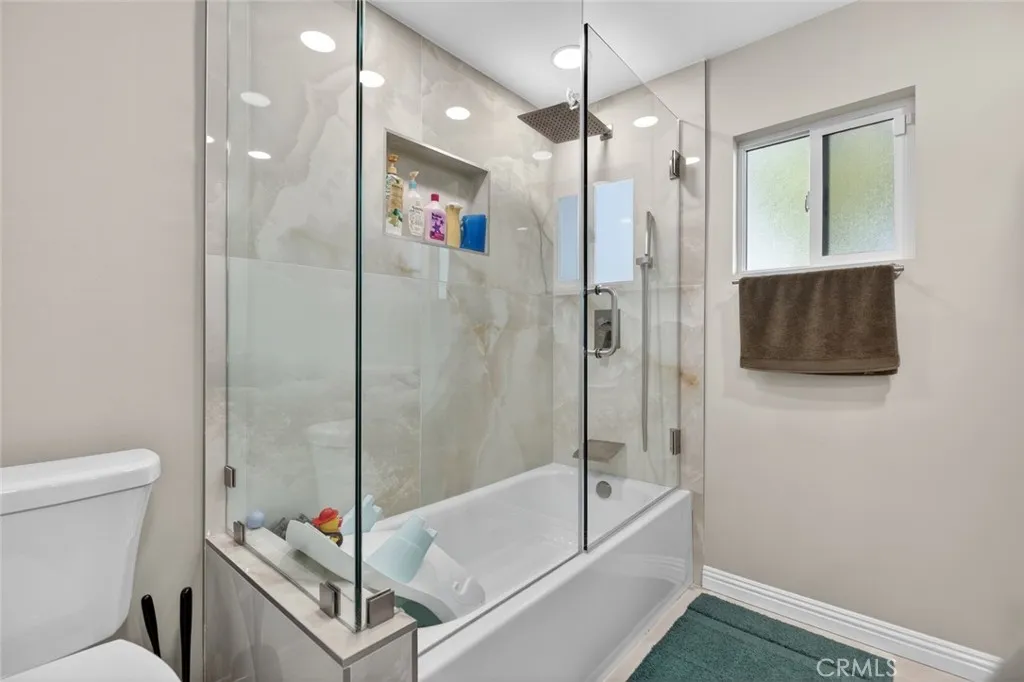 Additional image 93 of 16751 Londelius St, Northridge, CA 91343