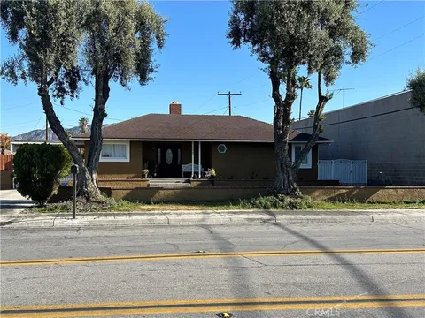 23986 Hemlock Avenue, Moreno Valley, CA MLS: IG25072265