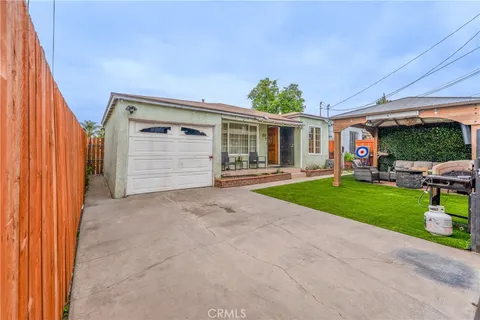 115 N Magnolia Court, Compton, CA MLS: DW25105069