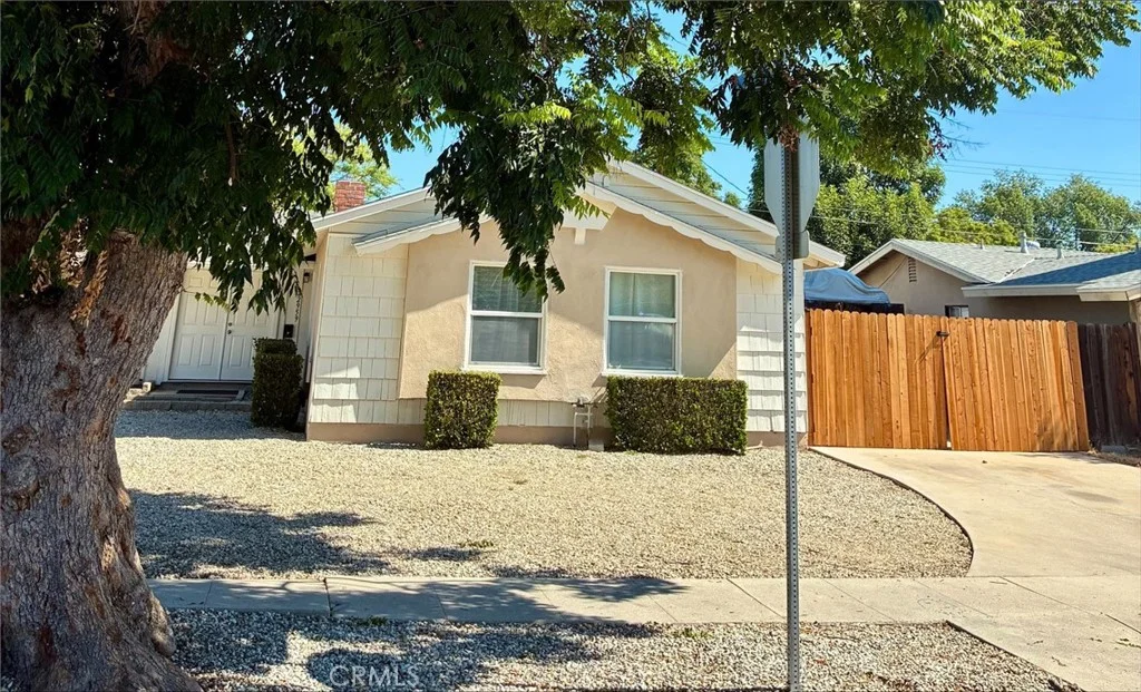 22959 Vose St, West Hills, CA 91307