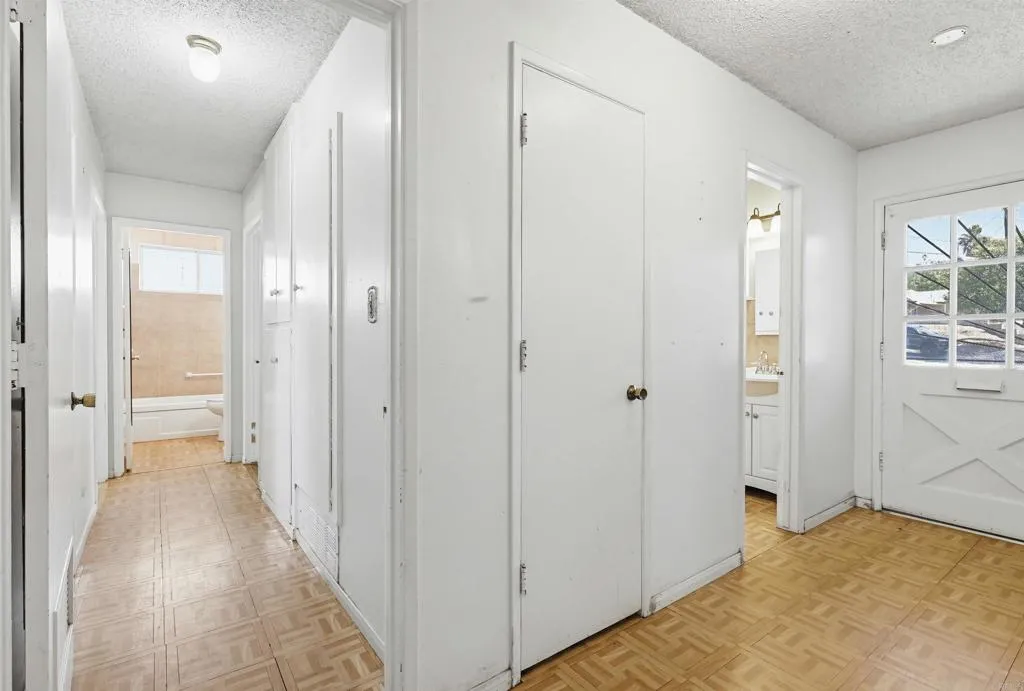 Additional image 68 of 7128 Jacmar Avenue, San Diego, CA 92114