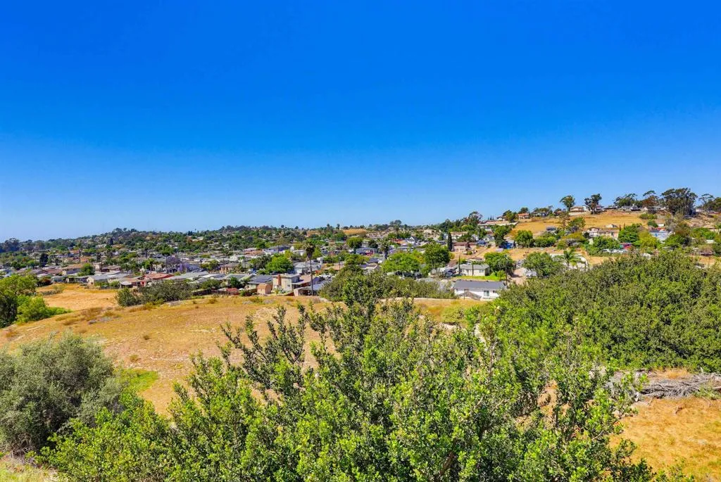 Additional image 94 of 7128 Jacmar Avenue, San Diego, CA 92114