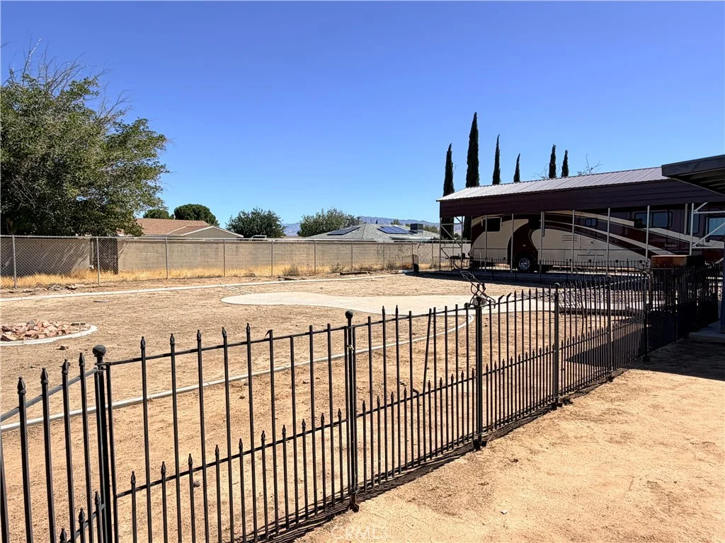 12839 Running Deer Road, Apple Valley, CA 92308