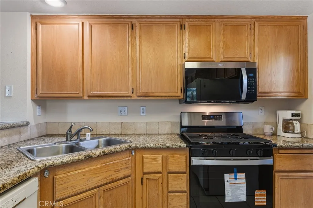 Additional image 43 of 30100 Sugarpine Street, Lake Elsinore, CA 92530