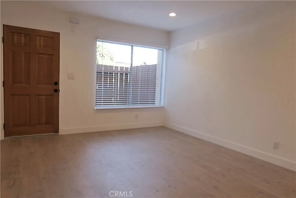 Additional image 12 of 7300 Lennox Ave Unit J3, Van Nuys, CA 91405