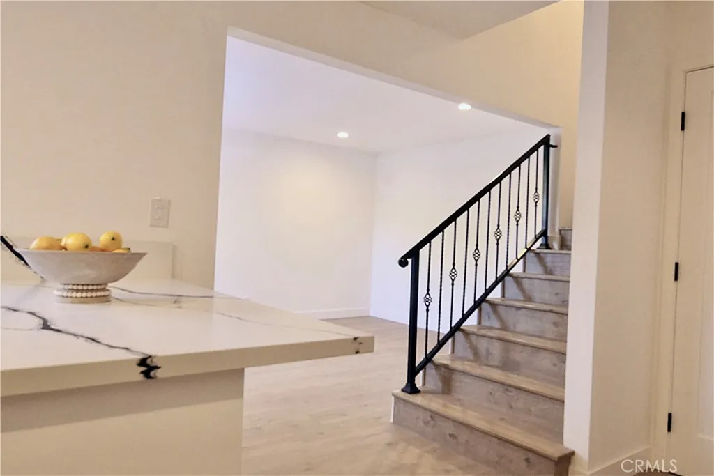 Additional image 4 of 7300 Lennox Ave Unit J3, Van Nuys, CA 91405