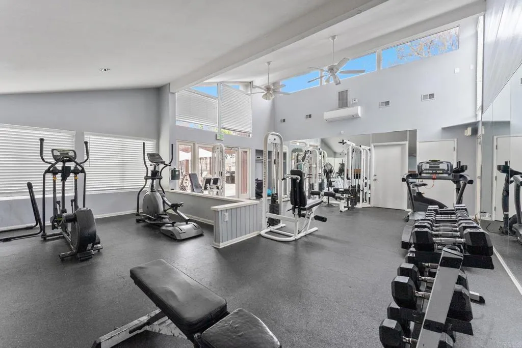Additional image 18 of 3456 Castle Glen Drive Unit 273, San Diego, CA 92123