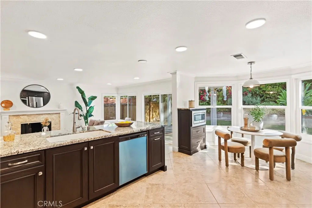 Additional image 17 of 15 Blue Ridge, Irvine, CA 92620