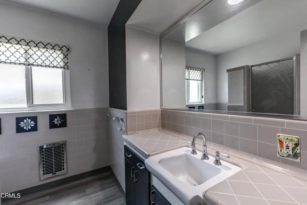 Additional image 16 of 2391 El Molino Avenue, Altadena, CA 91001