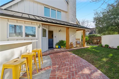 404 E 16th Street, Costa Mesa, CA 92627 - MLS#: NP25046867