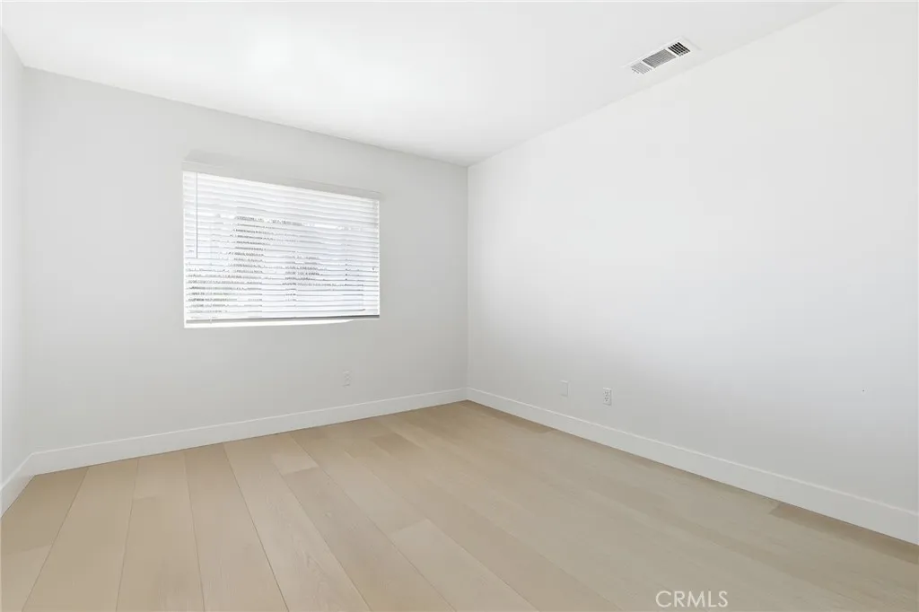 Additional image 39 of 102 Millbrook, Irvine, CA 92618