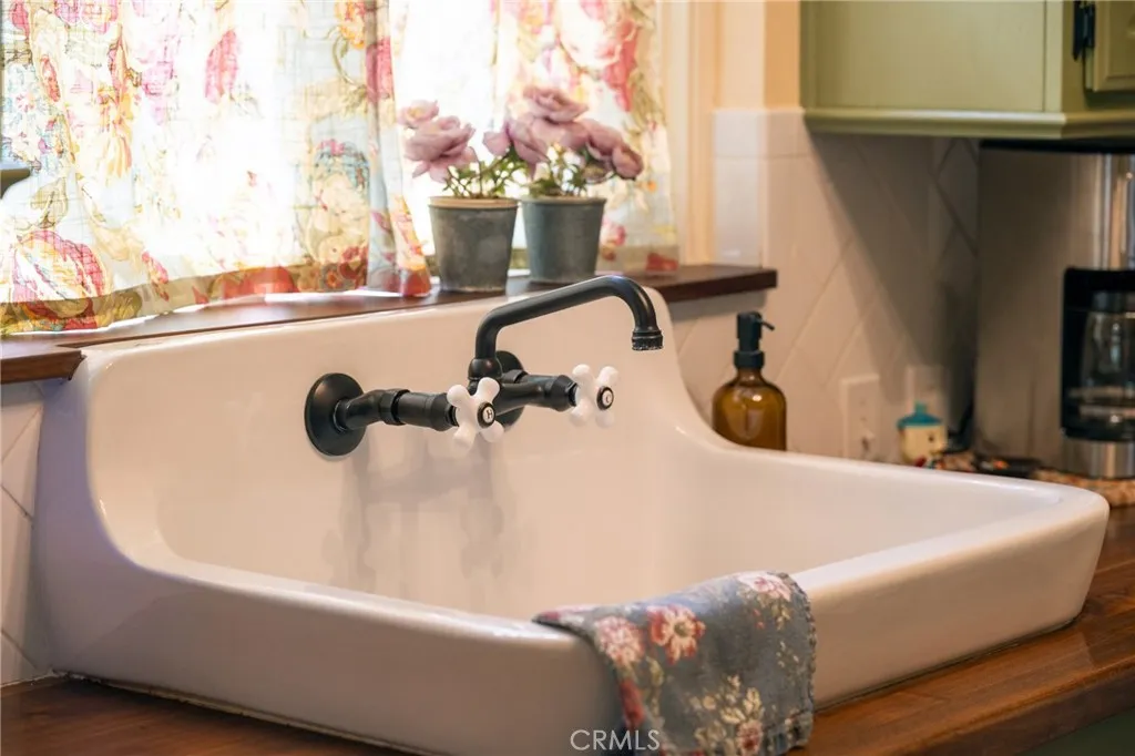 Additional image 73 of 331 N Pine Ave, Anaheim, CA 92805