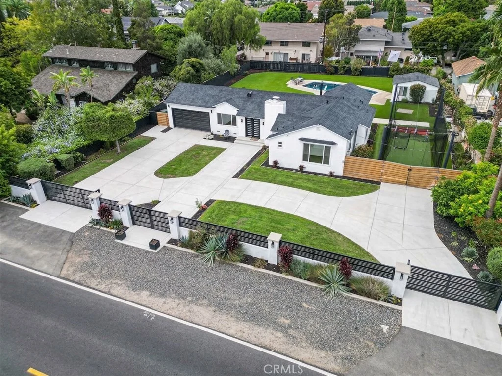 13081 Prospect Avenue, North Tustin, CA 92705