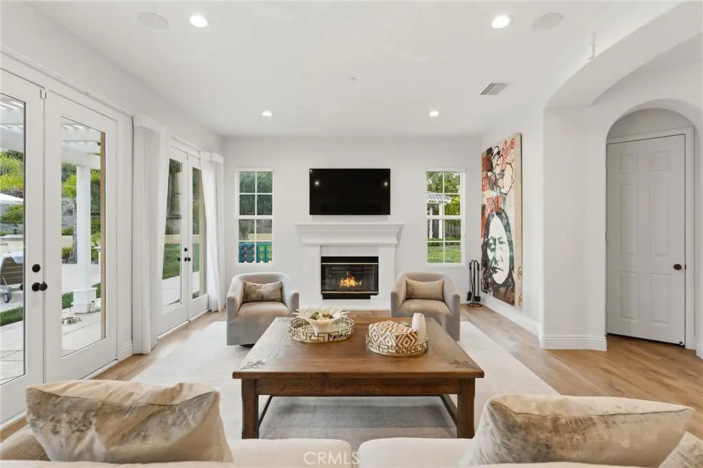 Additional image 12 of 26962 Alsace Dr, Calabasas, CA 91302