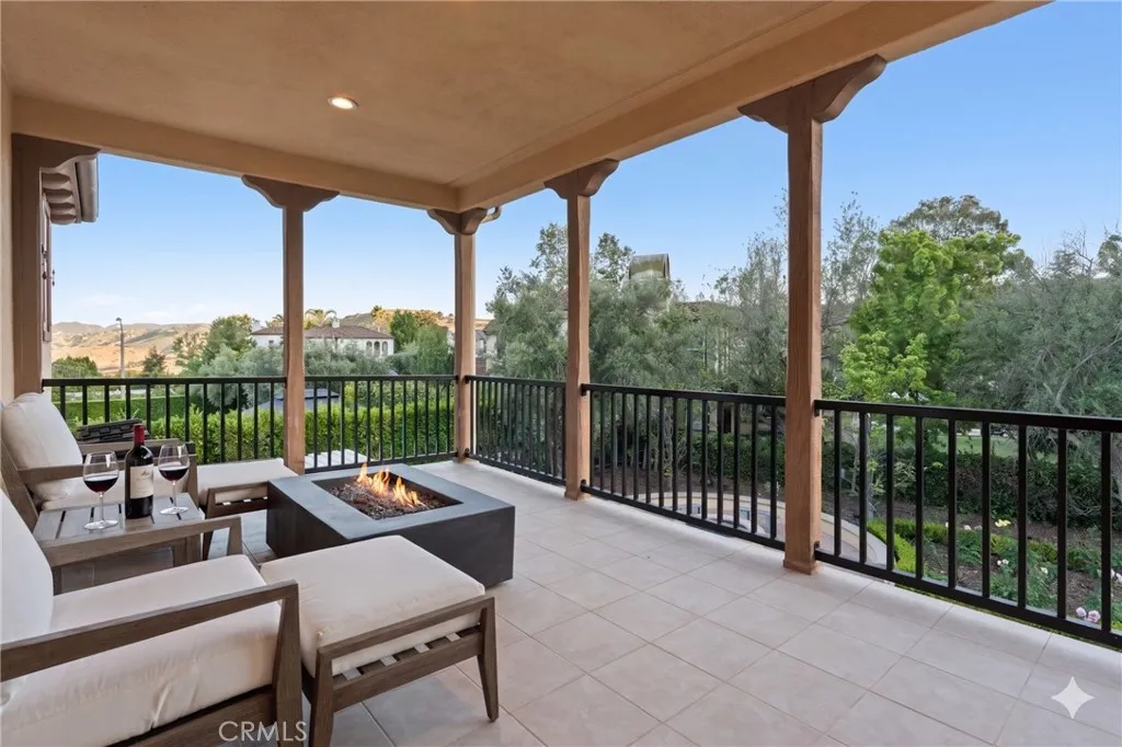 Additional image 80 of 26962 Alsace Dr, Calabasas, CA 91302