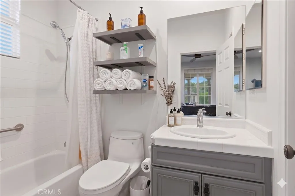 Additional image 88 of 26962 Alsace Dr, Calabasas, CA 91302