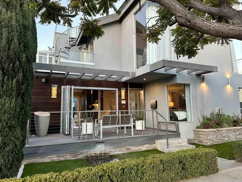 911 9th Street, Coronado, CA MLS: PTP2501599