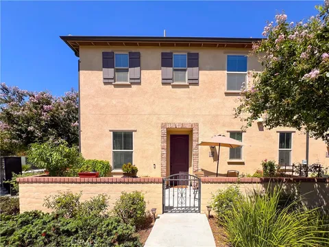 4171 S Cardinale Privado Unit 2, Ontario, CA MLS: WS24193005