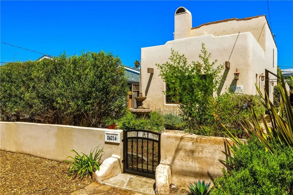 Additional image 3 of 24214 Los Codona Avenue, Torrance, CA 90505