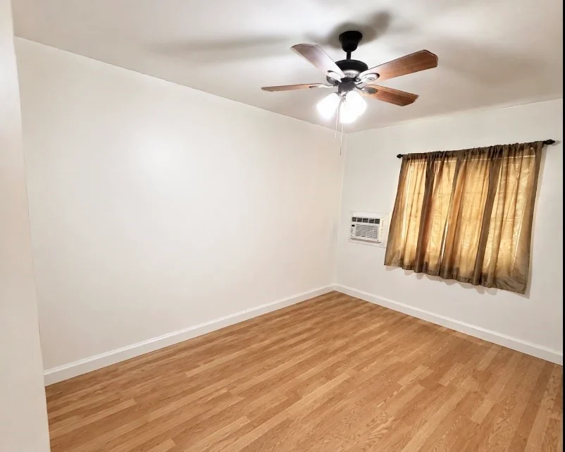 2901 Webster Ave, Long Beach, CA 90810