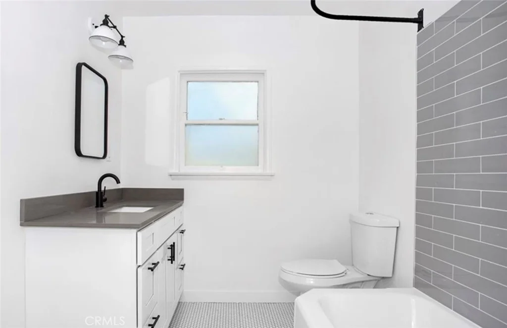 510 5th Street, Long Beach, CA 90802