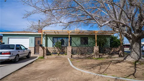 44289 Carolside Avenue, Lancaster, CA 93535 - MLS#: CV25056167