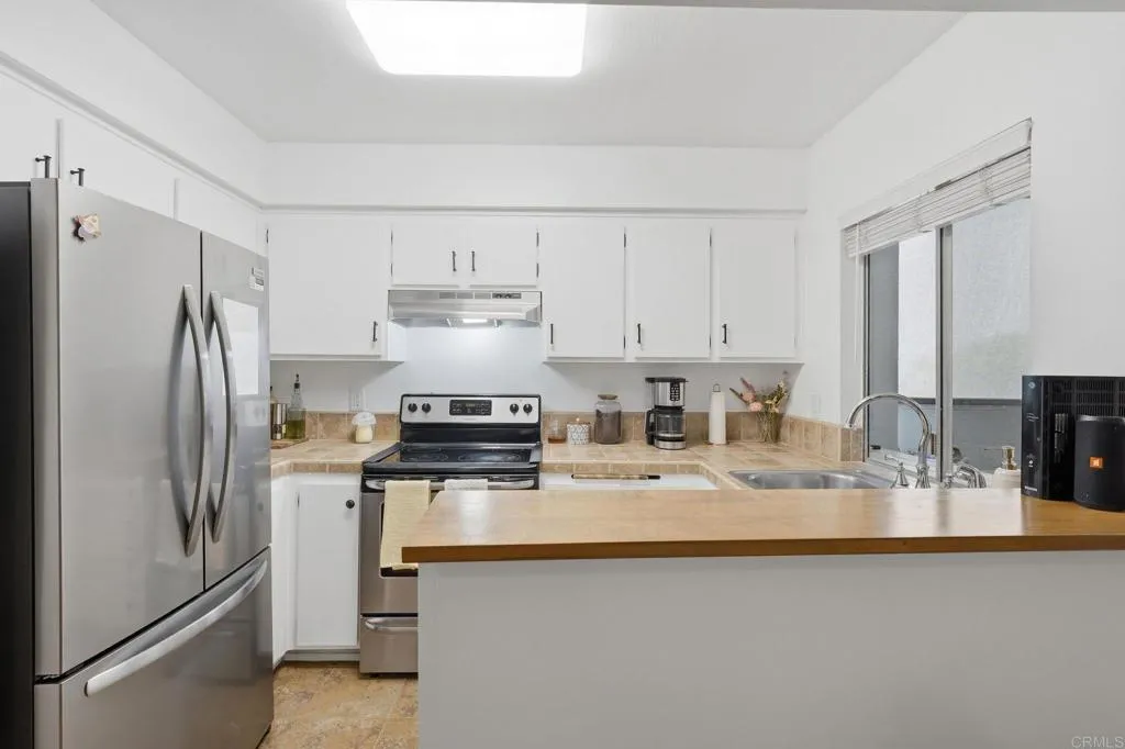 Additional image 10 of 1385 Caminito Gabaldon Unit E, San Diego, CA 92108