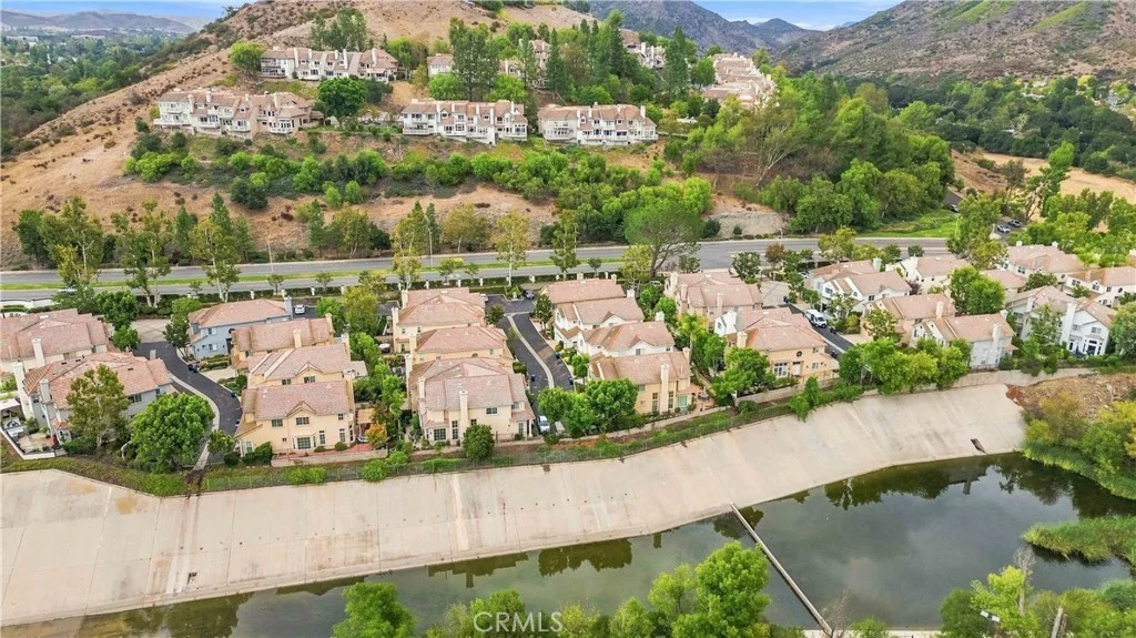 32202 Shoreview Dr Unit 17, Westlake Village, CA 91361