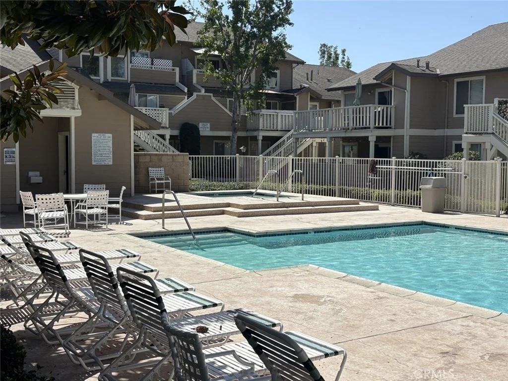 12561 Edgemont Ln Unit 16, Garden Grove, CA 92845