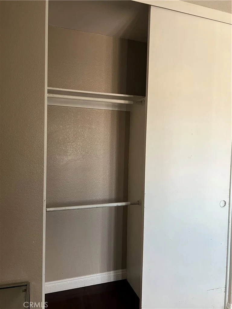 453 Cherry Vista Apt B Dr, Perris, CA 92571 photo 4