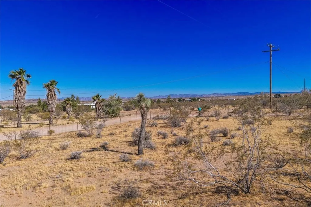Additional image 13 of 56666 Lowe Avenue, Yucca Valley, CA 92284