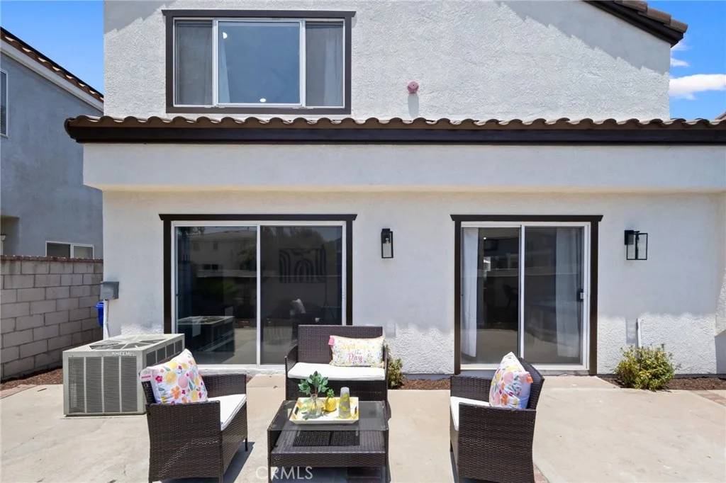15737 Firethorn Rd, Fontana, CA 92337