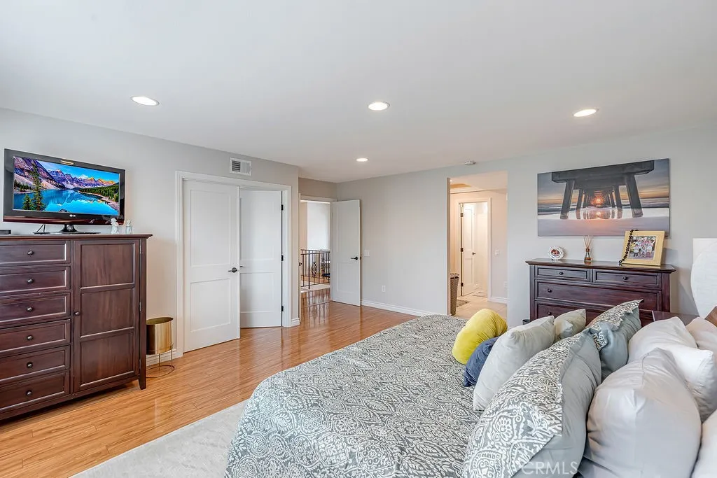 Additional image 97 of 6901 Spickard Dr, Huntington Beach, CA 92647