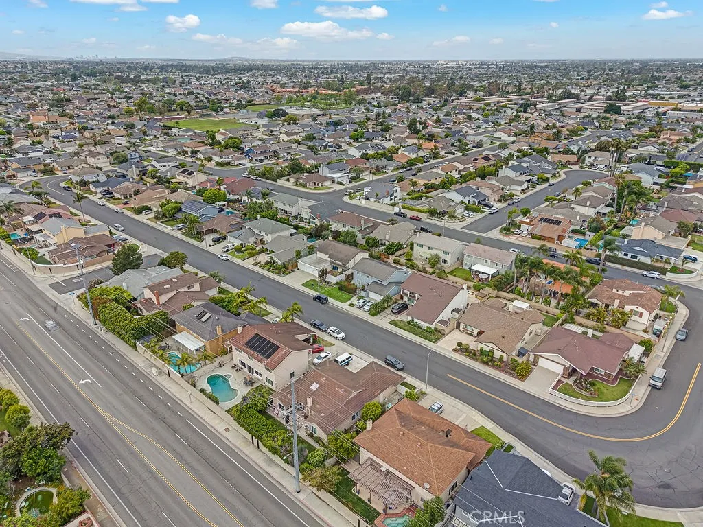 Additional image 121 of 6901 Spickard Dr, Huntington Beach, CA 92647