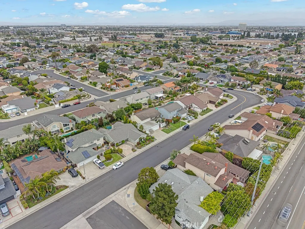 Additional image 55 of 6901 Spickard Dr, Huntington Beach, CA 92647