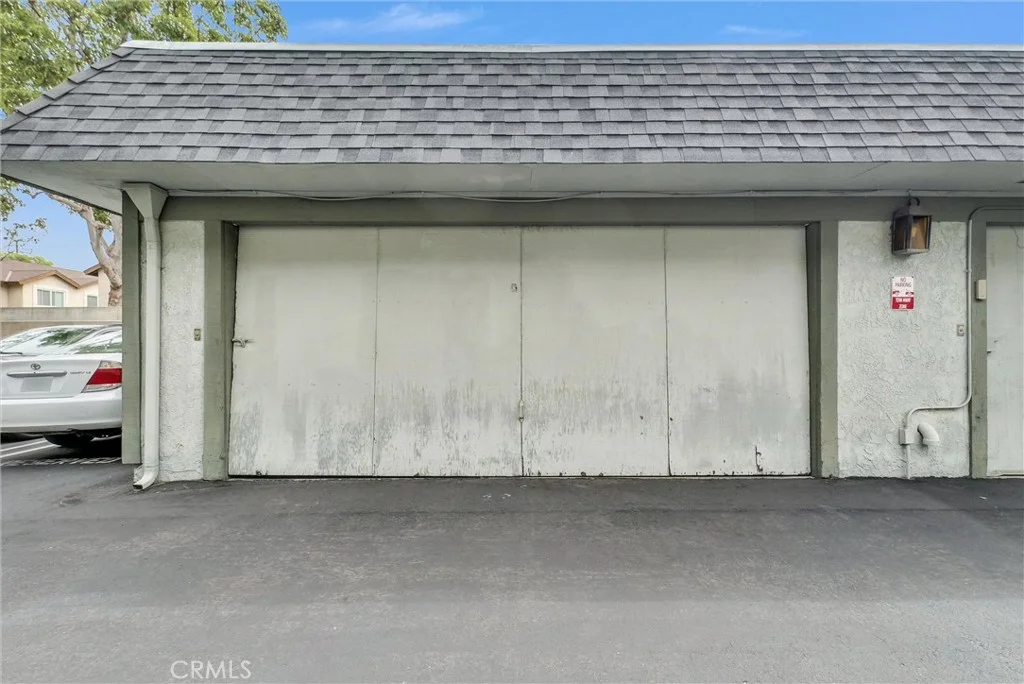 229 W Wilson Street Unit 10, Costa Mesa, CA 92627